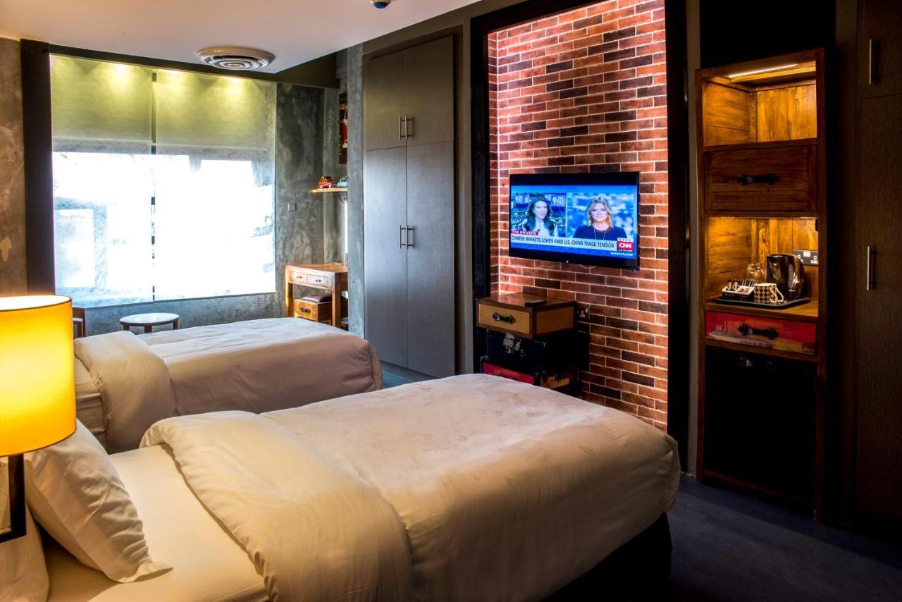 Flowery Holiday Suites Kuwait City Екстер'єр фото