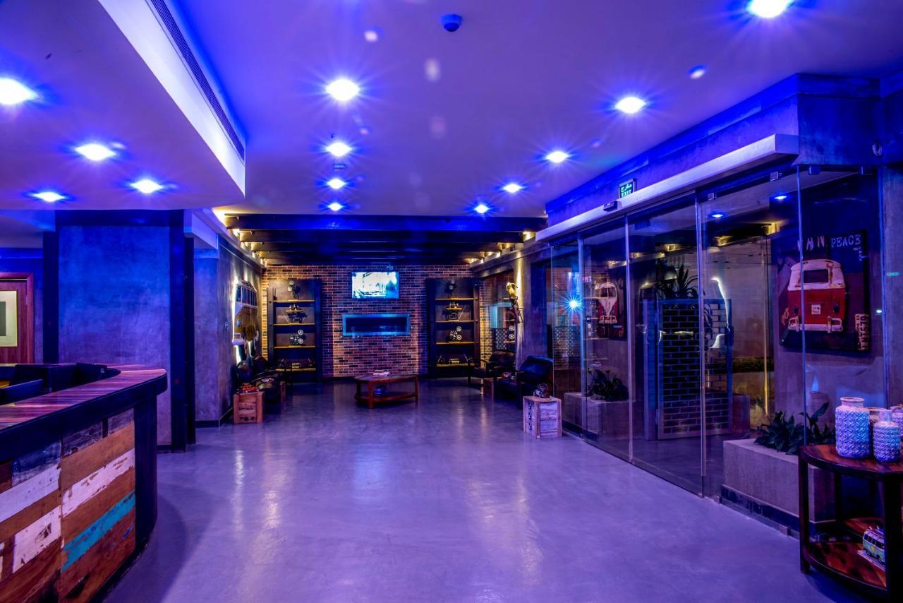 Flowery Holiday Suites Kuwait City Екстер'єр фото