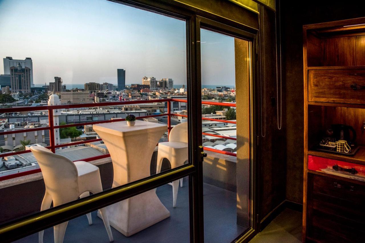 Flowery Holiday Suites Kuwait City Екстер'єр фото